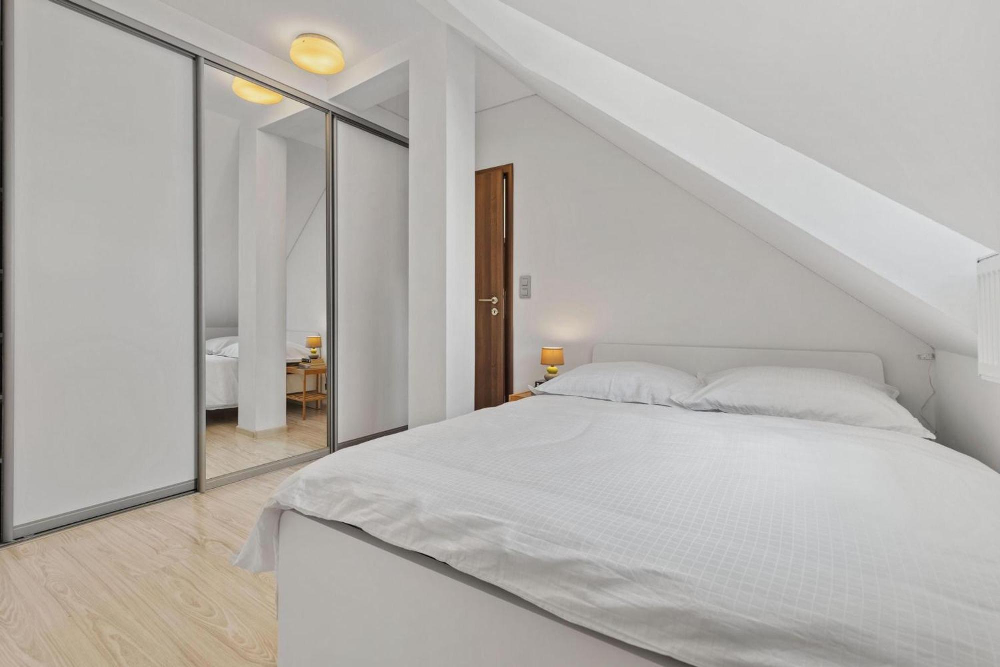 Apple Apartment Bratislava Exteriör bild